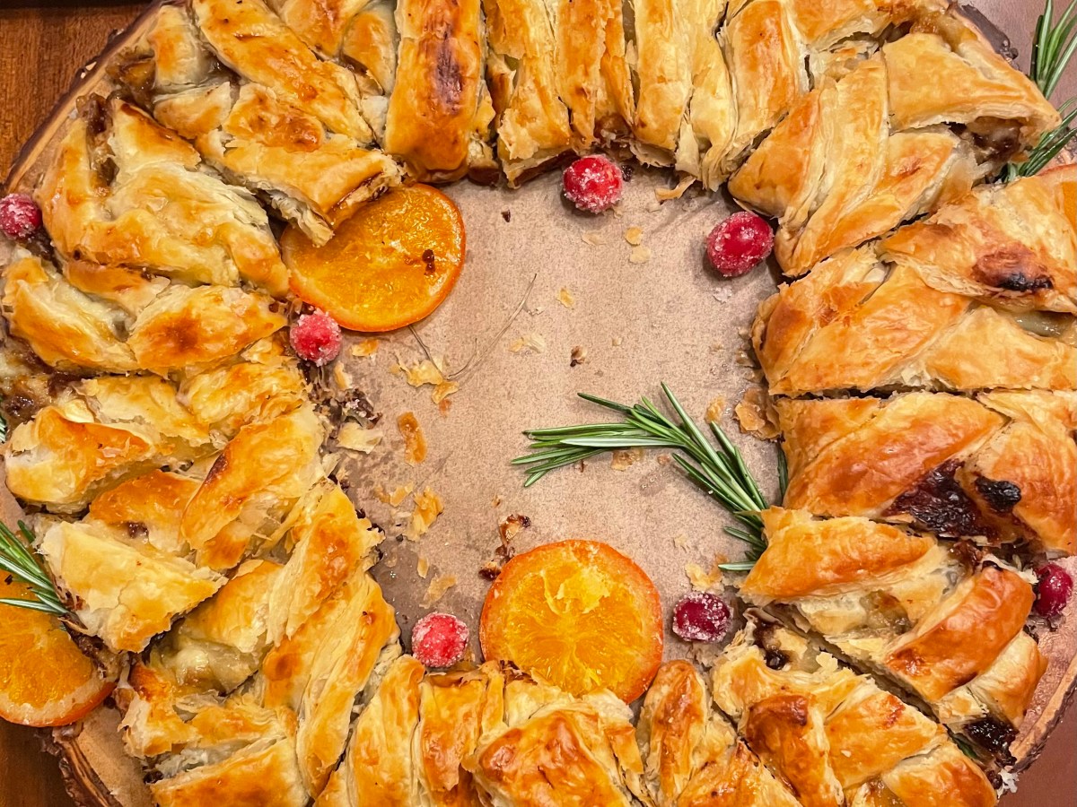 Puff Pastry Wreath&nbsp;Recipe